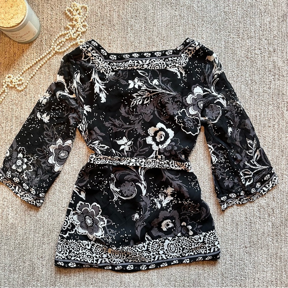 Alfani Black White Floral Silk Blouse Tie Waist Size 4 #12 - Picture 4 of 5